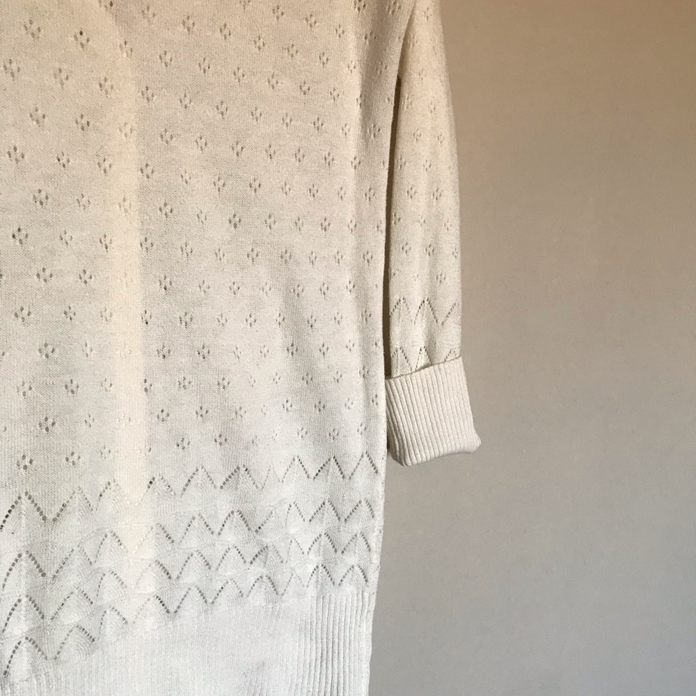 Vintage White Cardigan - Picture 6 of 9